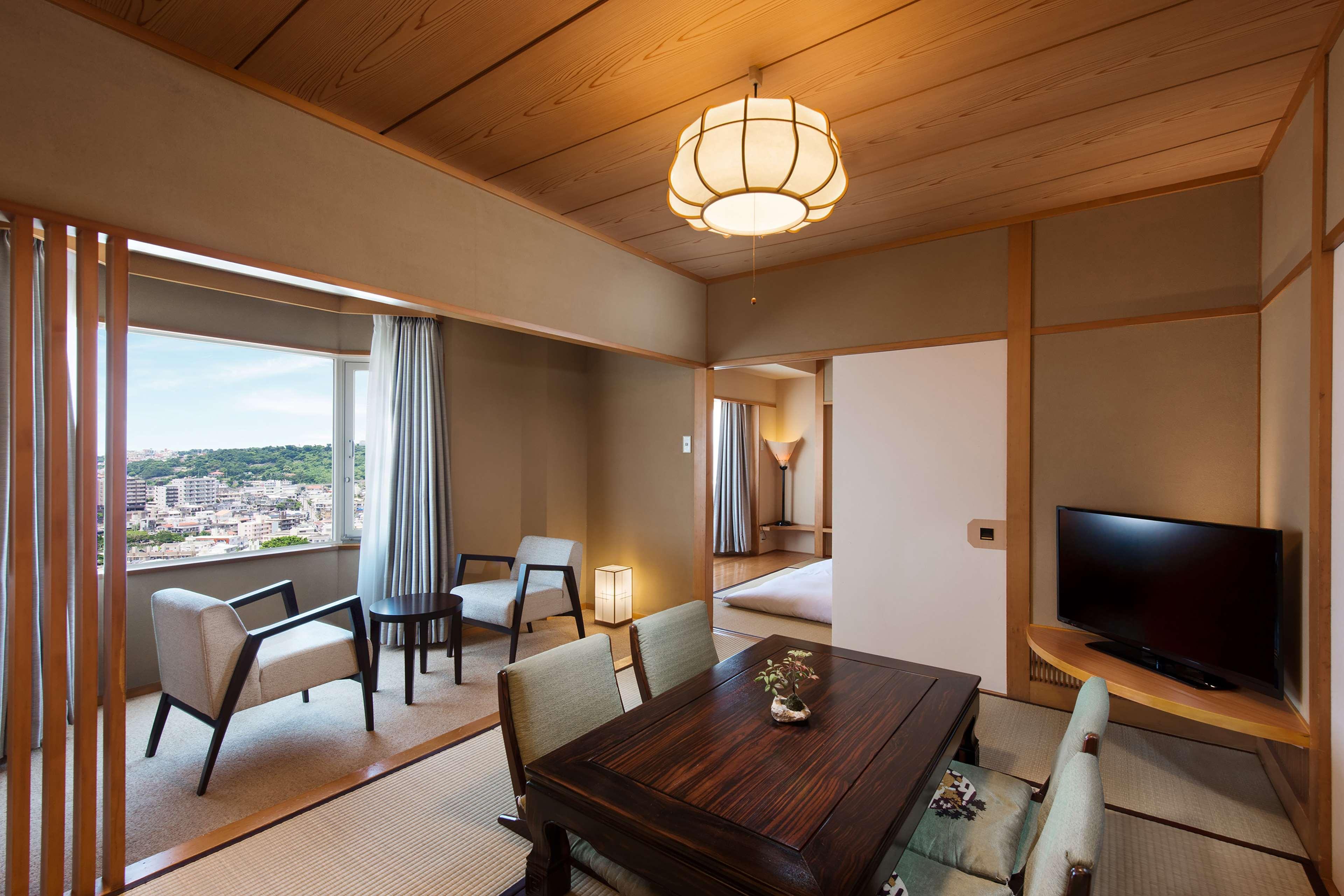 Hotel Doubletree By Hilton Shuri Castle Naha